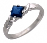Кольцо с квадратным сапфиром из белого золота 585 пробы