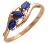 Кольцо с тремя сапфирами из красного золота 585 пробы