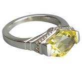 Кольцо из серебра 925 пробы с кварцем, топазом