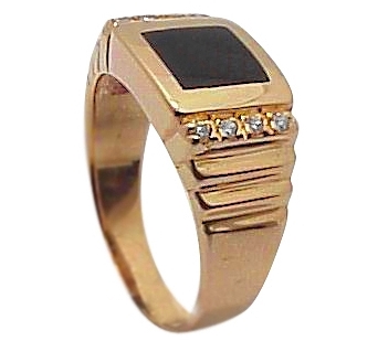 Печатка с ониксом и фианитами из красного золота 585 пробы
